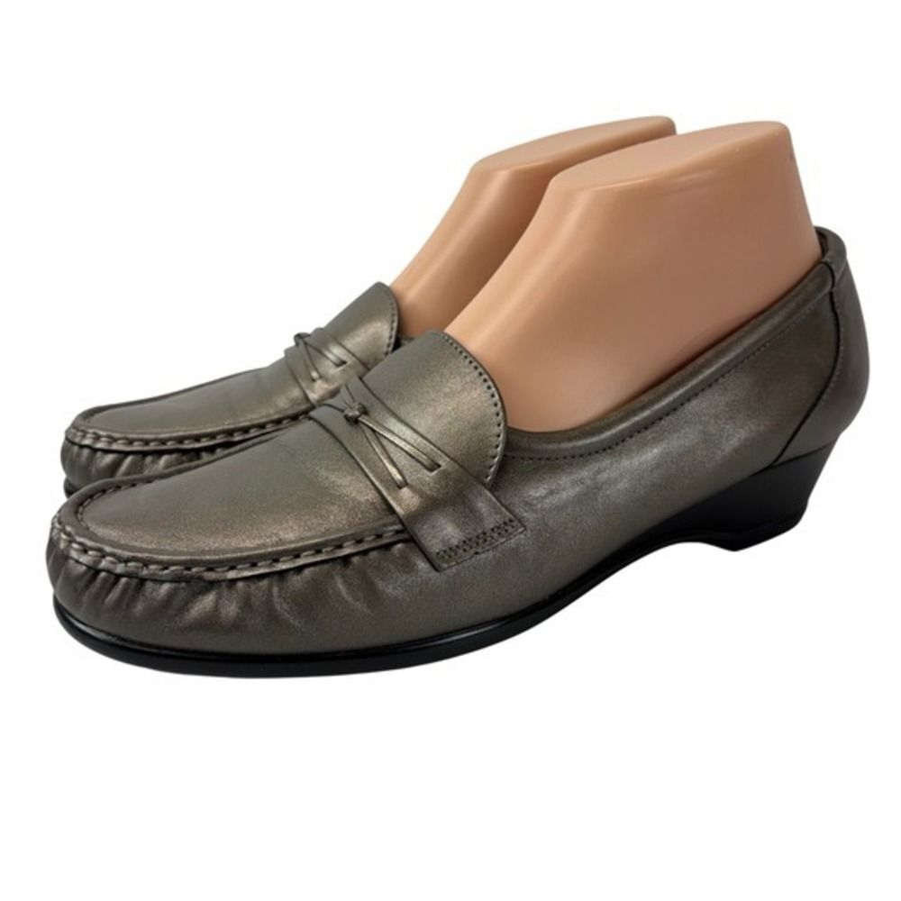 SAS Easier Wedge Loafers 10N Pewter Metallic Gray Leather Narrow Comfort‎